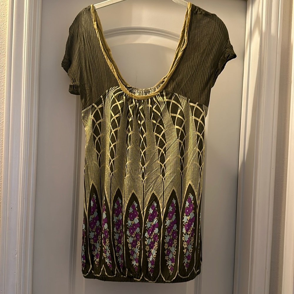 Garden inspired top